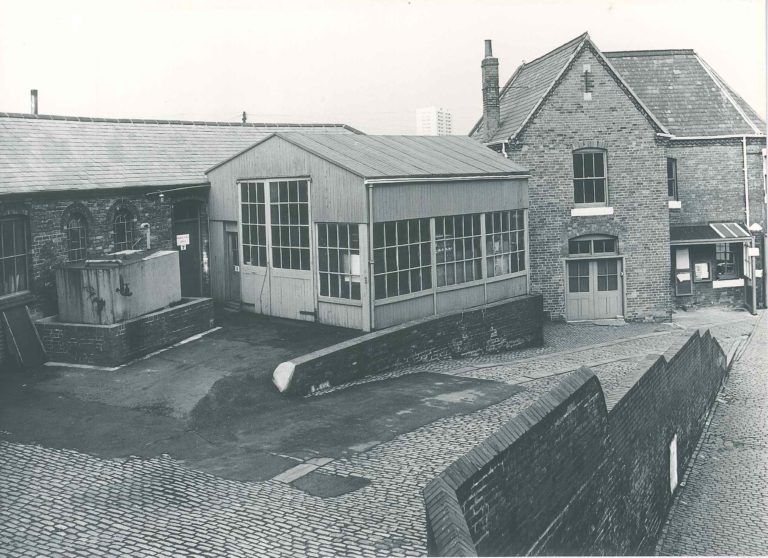 A former structure in the courtyard, date unknown (Image: Birmingham City Council / Birmingham Museums Trust)
