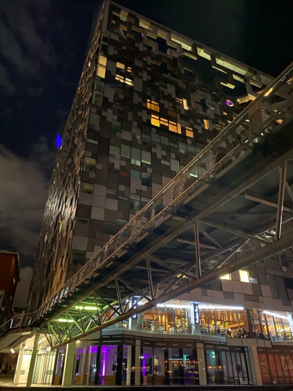 Picture of The Cube building at night